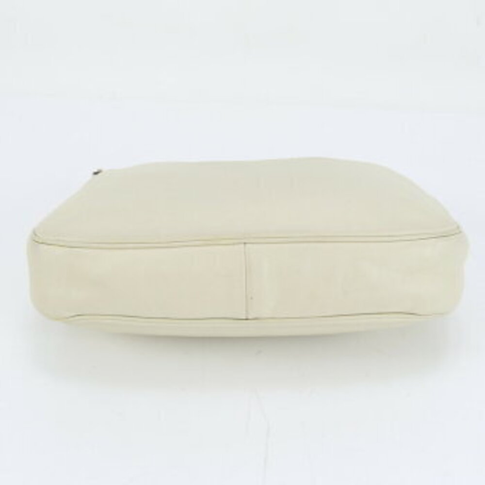 Gucci Ivory Leather Charmy Small Hobo Bag - Picture 6 of 9